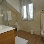 Casa Milolaza Daire Mlini